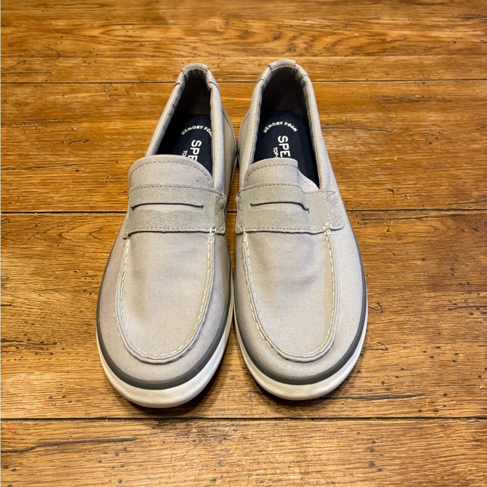Sperry Men's TopSider Mainsail Light Gray Slip-On Loafers